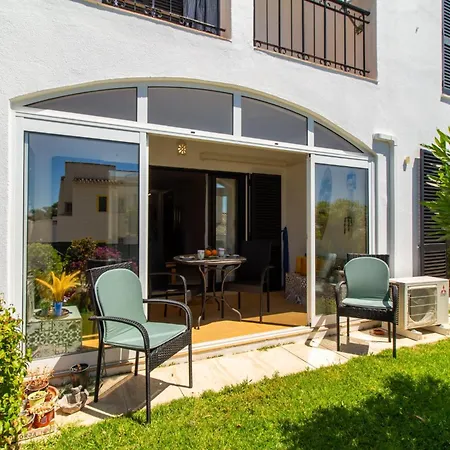 Casa Solway Algarve Escape With Garden & Terrace