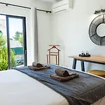 Casa Solway Algarve Escape With Garden & Terrace * Portimao