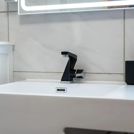 Casa Solway Algarve Escape With Garden & Terrace Apartment