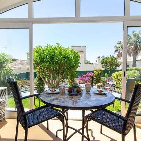 Casa Solway Algarve Escape With Garden & Terrace アパート *