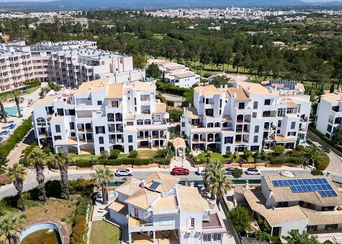 Casa Solway Algarve Escape With Garden & Terrace Apartment