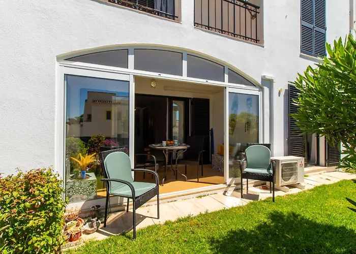 Casa Solway Algarve Escape With Garden & Terrace