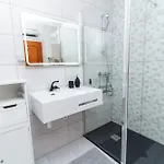 Casa Solway Algarve Escape With Garden & Terrace * 波尔蒂芒
